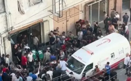 صحة غزة توجه نداء عاجلا: أنقذوا ما تبقى من شريان الحياة في غزة