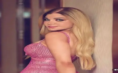 بالصور| ياسمين الخطيب تحتفل بعيد ميلاد والدتها والجمهور: “نسخة طبق الأصل”