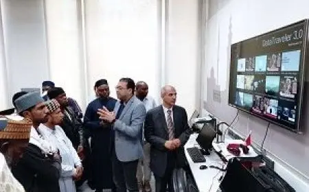 وزيرة التنمية المحلية توجه بوضع جدول تشغيل منظم لسيارة المركز التكنولوجي المتنقل بمدينة شرم الشيخ