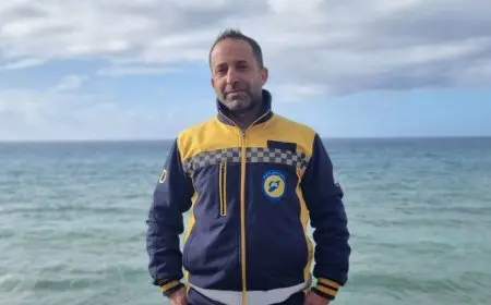 وفاة عنصر من الدفاع المدني السوري متأثرا بإصابته أثناء إخماد حرائق غابات ريف اللاذقية