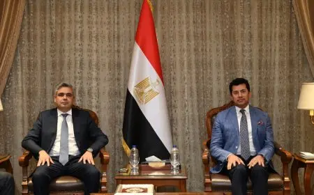 وزير الرياضة يبحث مع رئيس اتحاد الفروسية استضافة الفعاليات الدولية