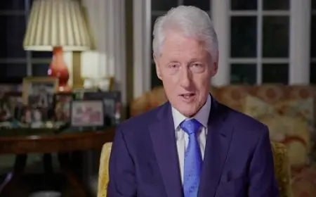 بيل كلينتون يحذر من تصاعد العنف السياسي في الولايات المتحدة خلال اجتماع مبادرته السنوي