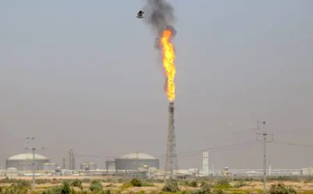 العراق يشرع بحفر أول بئر نفطية في منطقة الفاو