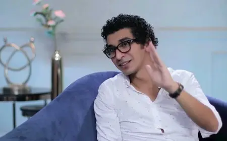 المخرج كريم الشناوي يكشف تفاصيل مكالمة محمد منير لـ”كورال الشرق” (فيديو)