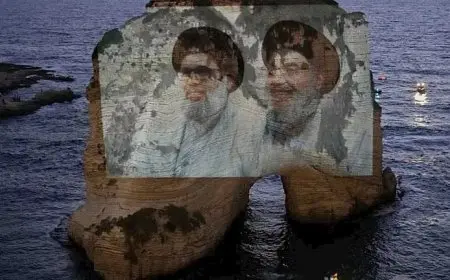 “إضاءة صخرة الروشة”.. حزب الله يتحدون الحكومة اللبنانية وطلب عاجل من رئيس الوزراء