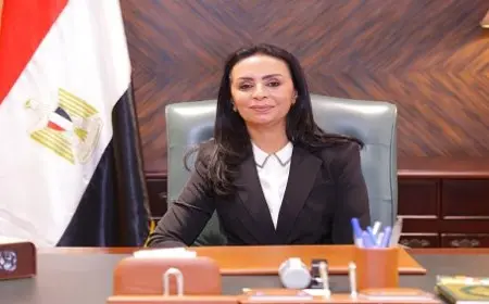 وزيرة التضامن تتابع تداعيات حادث حريق مصنع المحلة.. وتوجه بصرف مساعدات مالية لأسر الضحايا