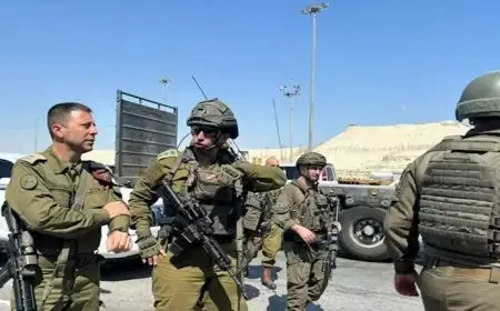 جيش الاحتلال يسمح لـ20 حافلة فقط بالعبور من معبر الكرامة