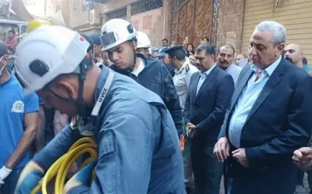 الصحة: 11 وفاة و33 مصابا في حريق مصنع ملابس في محافظة الغربية