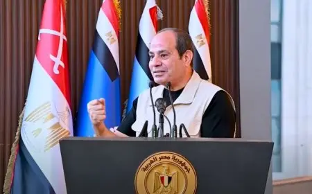 نحن مسالمون لكن لسنا ضعفاء ولا رهان بحياة المصريين.. ماذا قال الرئيس في زيارته للأكاديمية العسكرية؟