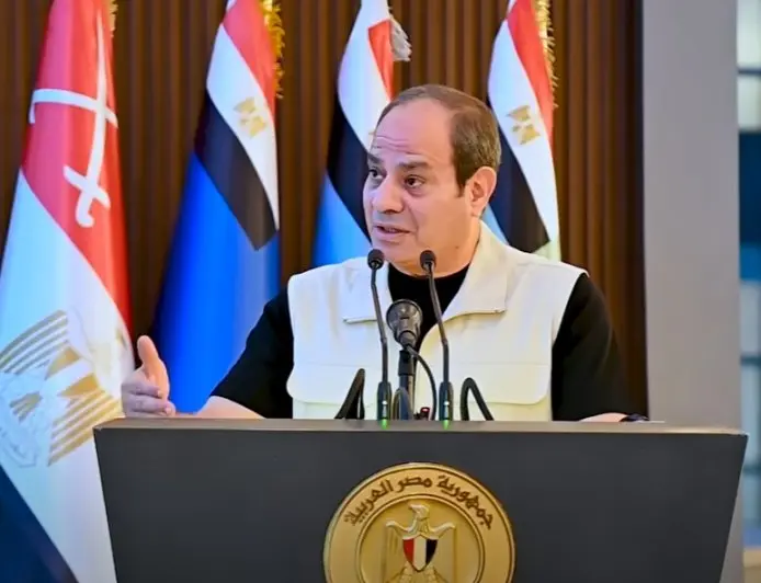 السيسي: شباب مصر قيمة كبيرة.. اوعوا تستهينوا بيها