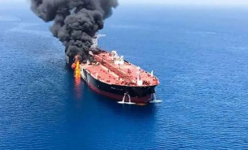 الحوثيون يعلنون استهداف ناقلة نفط إسرائيلية
