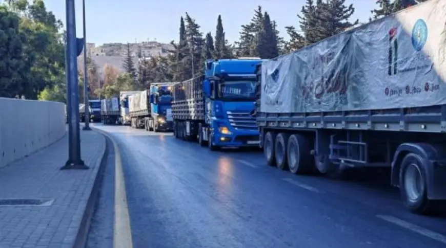 الأردن: عبور قافلة مساعدات جديدة تضم 26 شاحنة إلى قطاع غزة