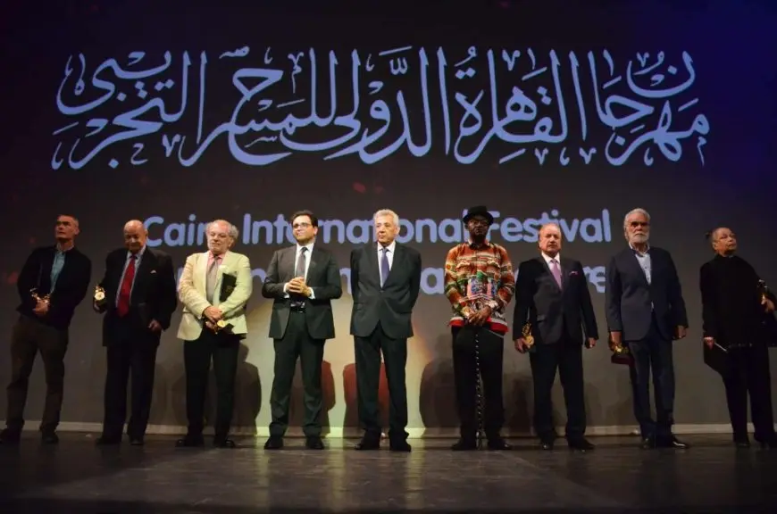 وزير الثقافة يفتتح الدورة 32 لمهرجان القاهرة الدولي للمسرح التجريبي