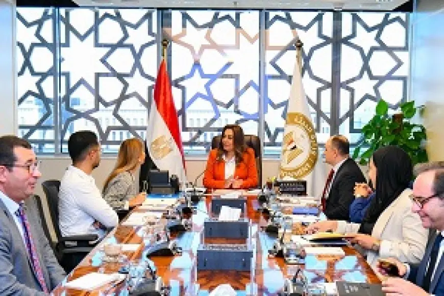 منال عوض توجه بالتعاون مع اليونسكو في إعلان أول محمية جيولوجية بالفيوم