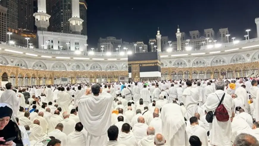 لأول مرة انطلاق إجراءات الحج مبكرا .. وشركات السياحة تبدأ تلقي طلبات الراغبين
