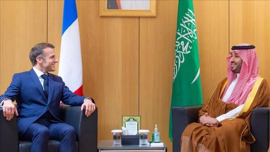 ولي العهد السعودي يبحث مستجدات فلسطين مع ماكرون ويدعو لوقف الحرب على غزة