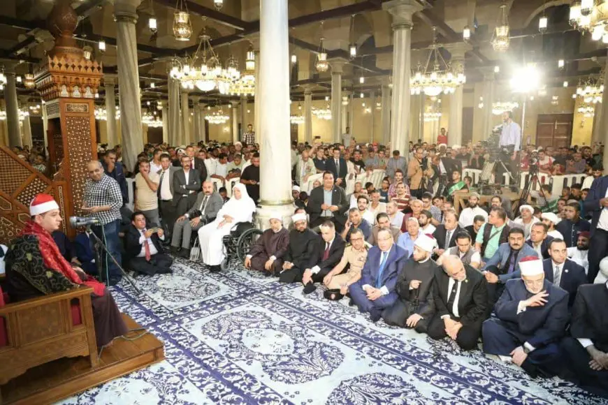 وزير الأوقاف يشهد احتفال الطرق الصوفية بالمولد النبوي الشريف في مسجد سيدنا الحسين