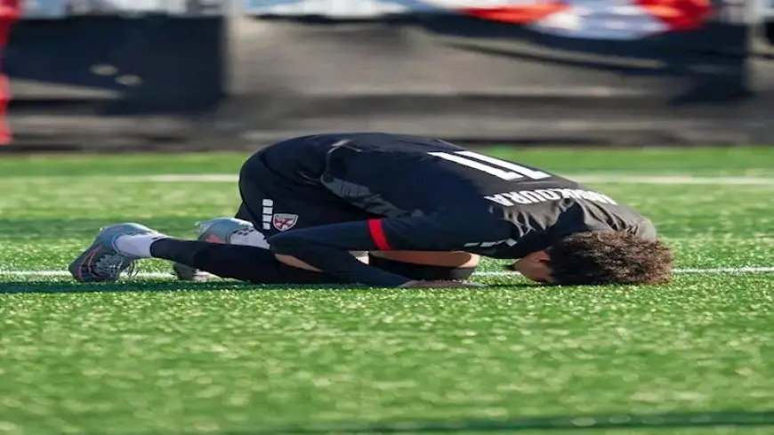 لاعب مصري يصنع التاريخ في الدوري الأمريكي