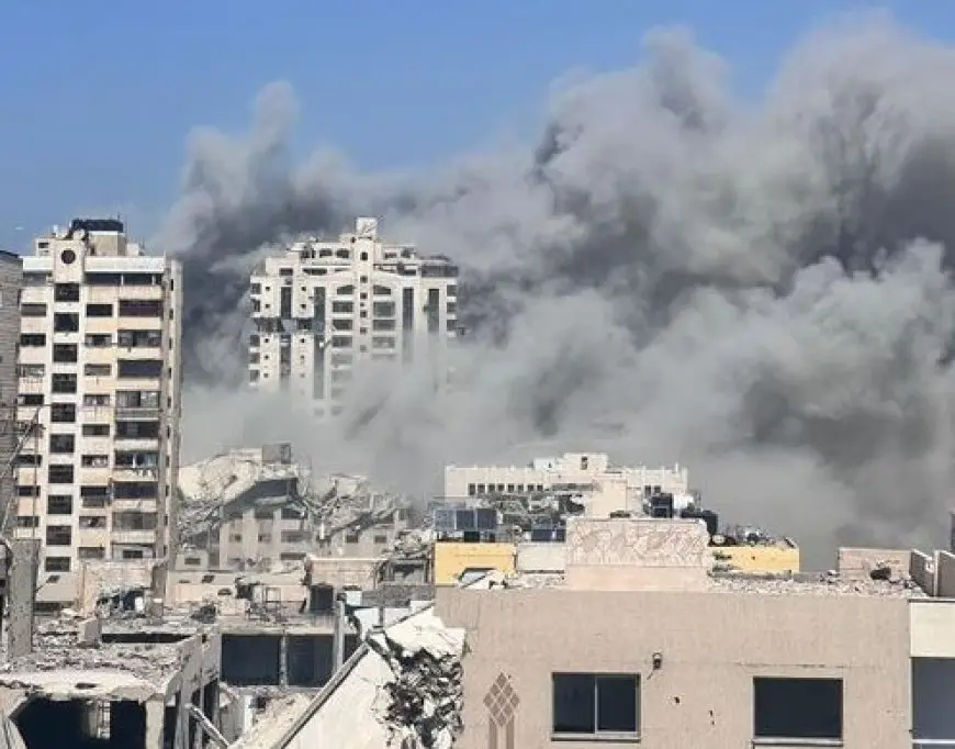 شهادات فلسطينية مؤلمة بعد قصف الاحتلال الإسرائيلي لبرج مشتهى وتدميره بالكامل