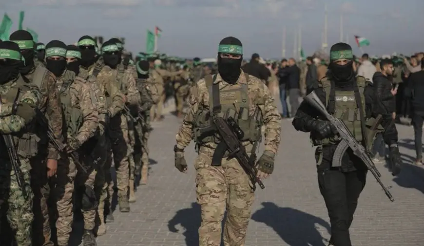 القسام تستهدف 3 دبابات إسرائيلية في مدينة غزة