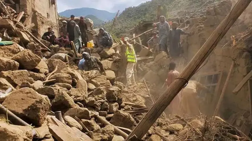 أفغانستان: انتهاء عمليات البحث عن ناجين من زلزال كونر ومصرع 2204 شخصًا
