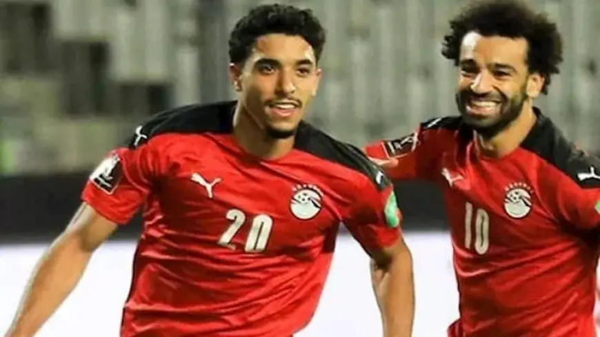 “يستحق عدة كرات ذهبية”.. نجم مانشستر سيتي يعلق لمصرواي على المقارنة بين صلاح ومرموش