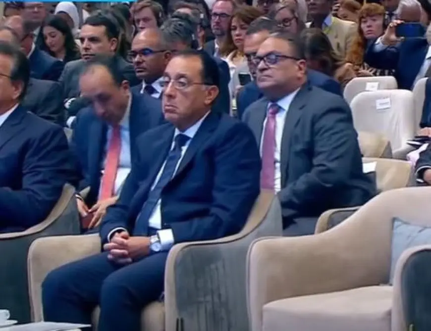 مدبولي: السردية الوطنية وثيقة شاملة تشارك فيها الدولة والخبراء لضمان استدامة التنمية