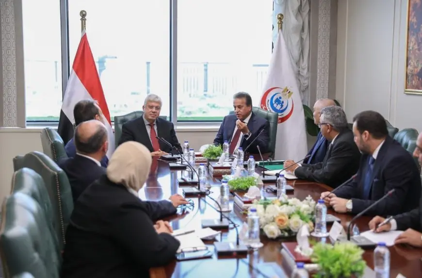 وزير الصحة يترأس الاجتماع الدوري للمجموعة الوزارية للتنمية البشرية