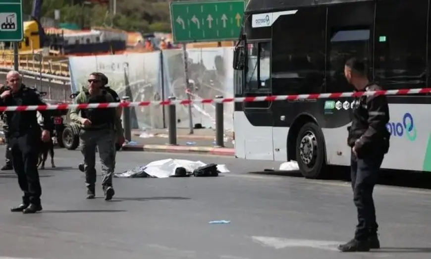 القناة 12 الإسرائيلية: ارتفاع عدد قتلى حادث القدس إلى 6