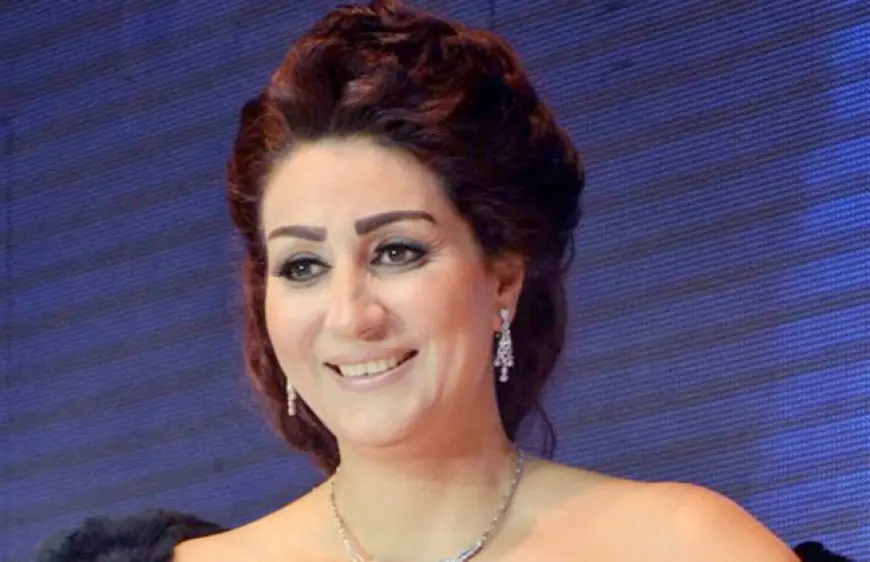 وفاء عامر تعلن انسحابها من الرئاسة الشرفية لمهرجان همسة للفنون والآداب