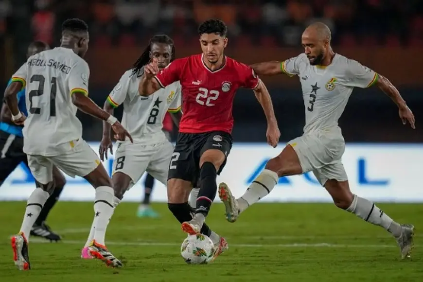 الكشف عن التشخيص الأولي لإصابة مرموش أمام بوركينا فاسو