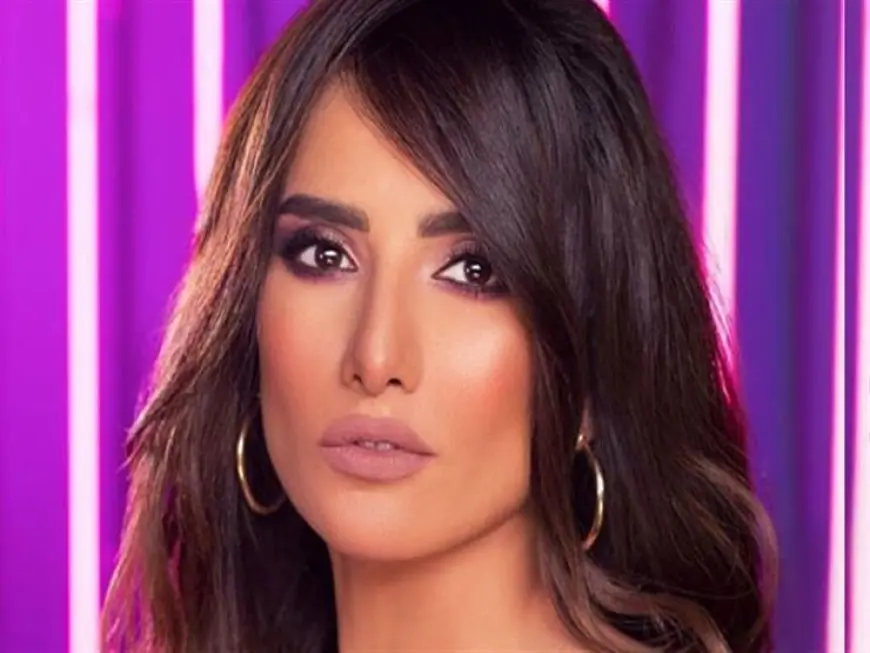 زينة تنعى الفنان عمرو ستين: ” أجدع وأرجل وأنضف أخ وصديق شفته”