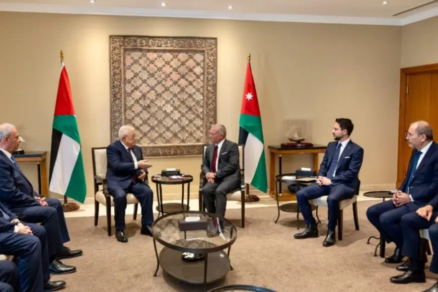 ملك الأردن يؤكد لعباس دعم الأردن للفلسطينيين في سعيهم لنيل حقوقهم
