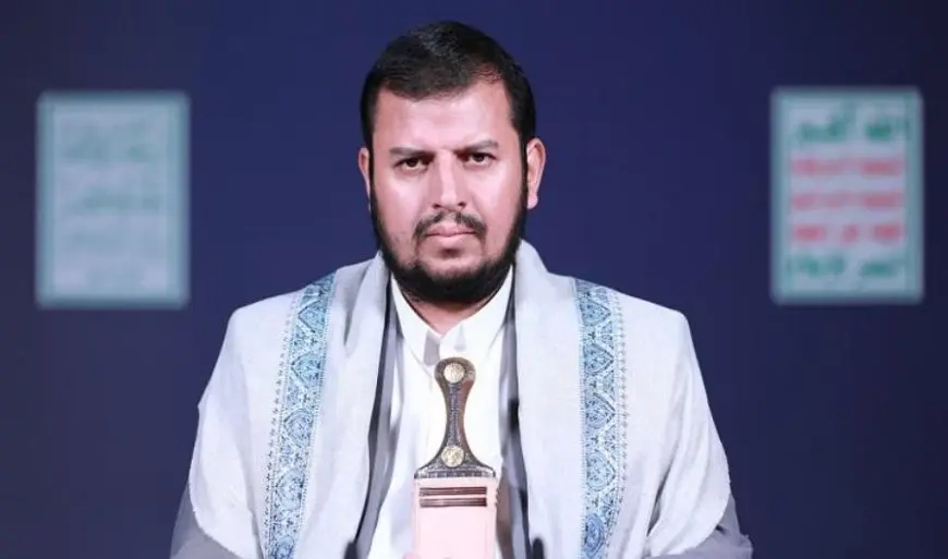 زعيم الحوثيين يعلن إطلاق 38 صاروخا ومسيرة على أهداف إسرائيلية في أسبوعين