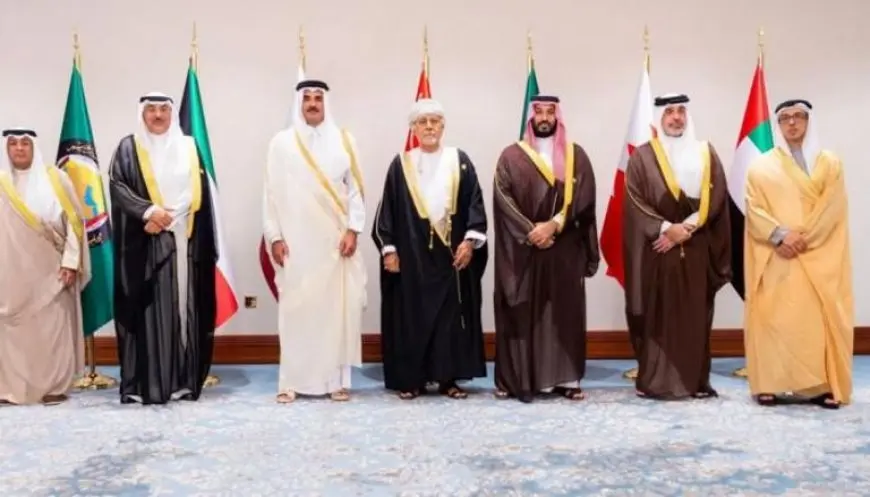 بيان القمة الخليجية: اتخاذ ما يلزم لتفعيل آليات الدفاع المشترك وقدرات الردع الخليجية
