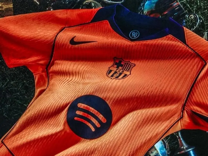 للمرة الأولى.. برشلونة يرتدي قميصه الثالث أمام نيوكاسل في دوري الأبطال