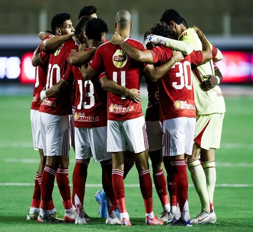 الأهلي يجمد مستحقات لاعبيه لحين عودة الانتصارات