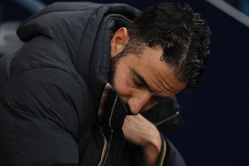 تقارير تكشف اتجاه داخل مانشستر يونايتد لإقالة أموريم