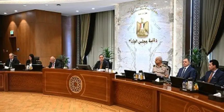 مدبولي: موقف مصر الثابت حيال أوضاع المنطقة عبرت عنه رسائل الرئيس السيسي في القمة العربية الإسلامية