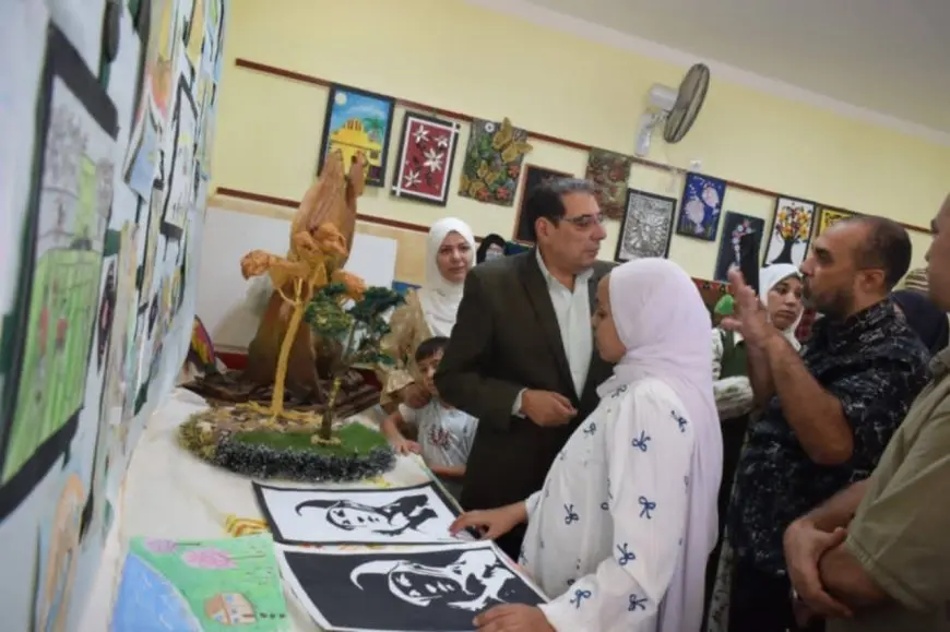 فن تشكيلي ولوحات بورتريه.. افتتاح معرض الأنشطة الصيفية الفنية لمدارس جنوب سيناء