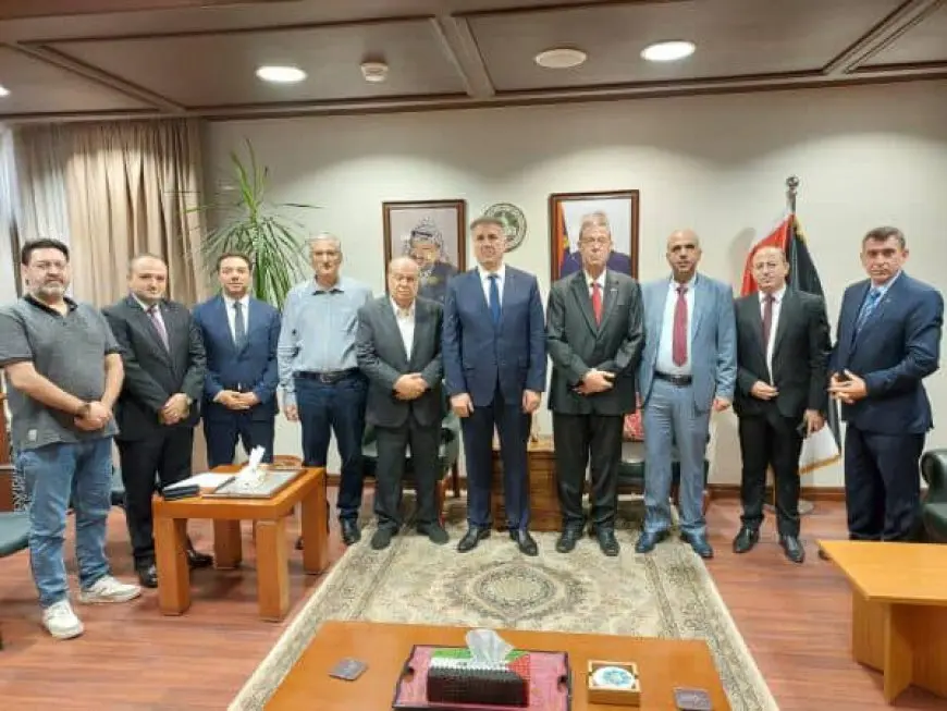 الوزير الفلسطيني أحمد عساف: حريصون على نقل الرواية الفلسطينية إلى العالم