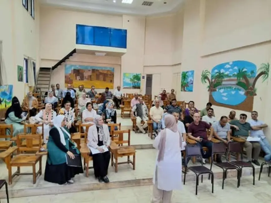 مطروح: إتاحة الاختيار بين البكالوريا المصرية والثانوية العامة بدءا من العام الدراسي المقبل