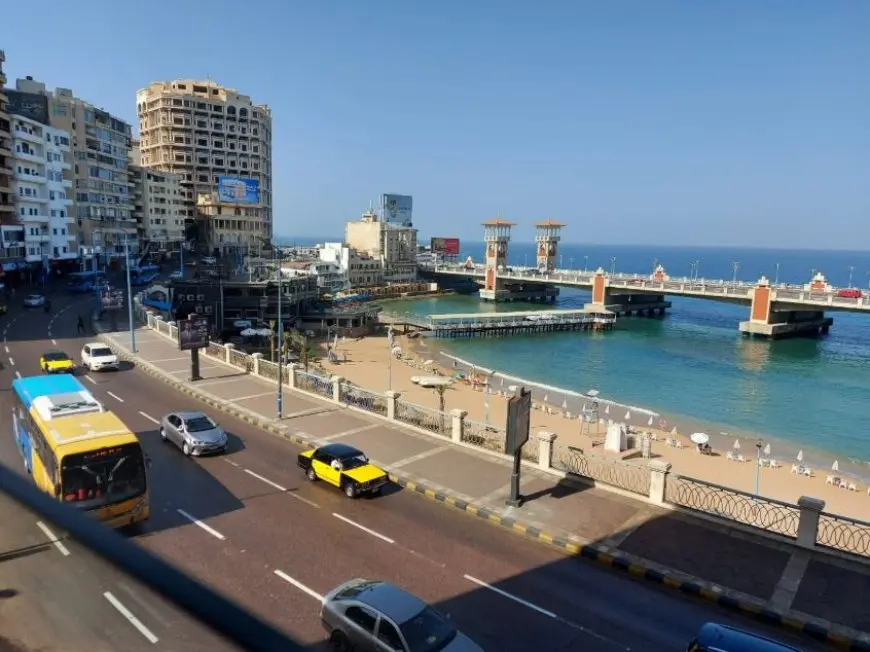 طقس الإسكندرية اليوم: انخفاض طفيف في الحرارة والعظمى 30 درجة
