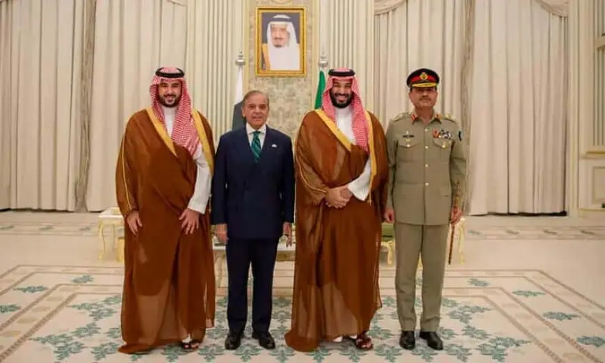 باكستان: اتفاق الدفاع مع السعودية يتيح استخدام قدراتنا النووية
