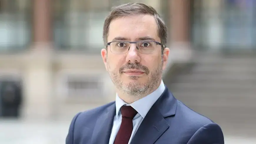 “مسلم وابنه اسمه علي”.. من هو ريتشاردسون سفير بريطانيا الجديد في القاهرة؟