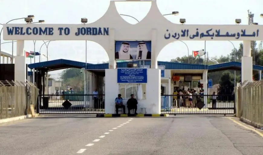 بعد عملية إطلاق نار قتلت إسرائيليين.. إعادة فتح جسر الملك حسين أمام حركة المسافرين الأحد