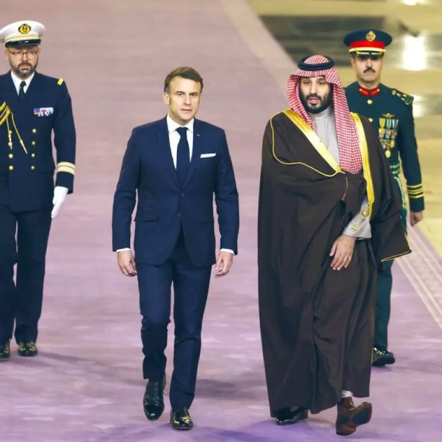 محمد بن سلمان وماكرون يبحثان استعدادات مؤتمر حل الدولتين المرتقب الاثنين في نيويورك