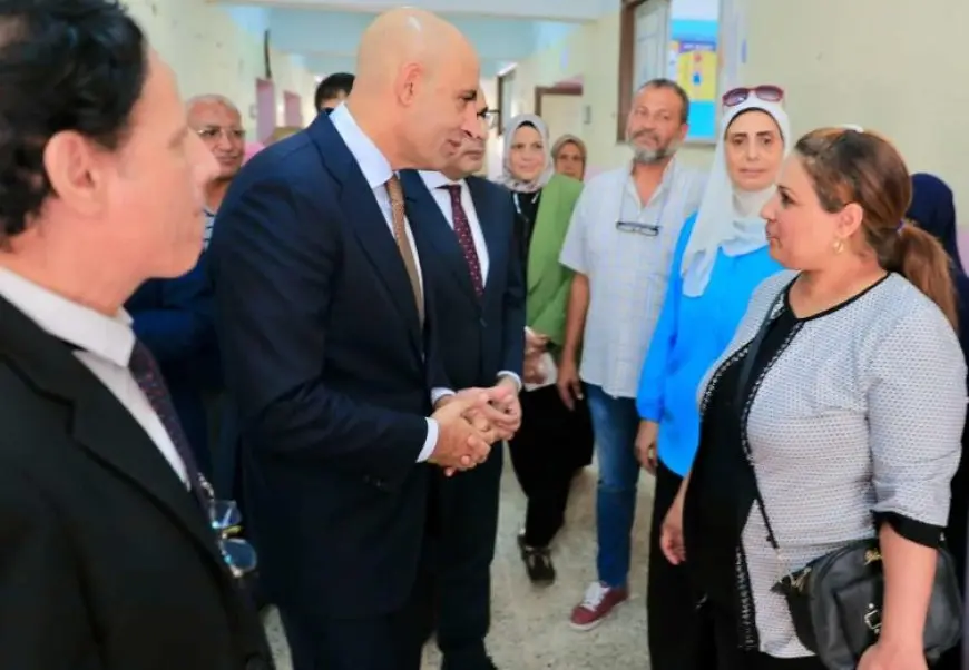 في أول يوم دراسة.. وزير التعليم يوصي الطلاب بالاجتهاد ويوجه المعلمين بتنمية مهارات القراءة والكتابة للتلاميذ
