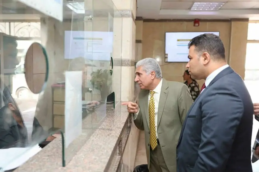 تعميم منظومة الدفع الإلكتروني وتوفير ماكينات التحصيل للتيسير على المواطنين بالمراكز التكنولوجية