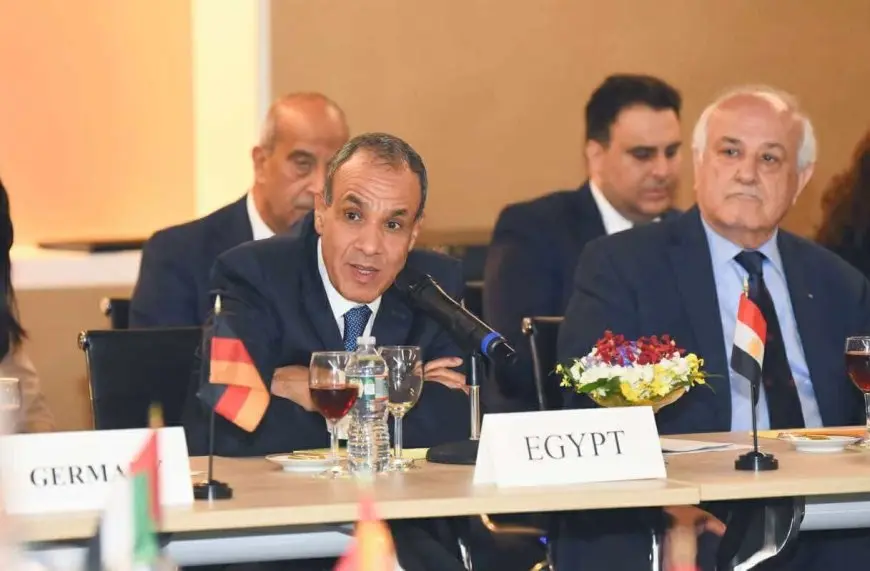 وزير الخارجية يستضيف اجتماعا وزاريا حول التعافي المبكر وإعادة إعمار غزة ببعثة مصر لدى الأمم المتحدة